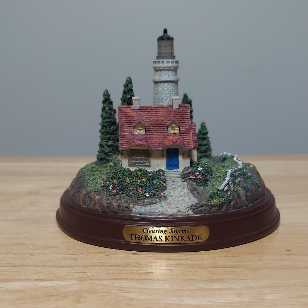 Thomas Kinkade "Clearing Storms" Lighted Figurine - Memories Of Home Collection